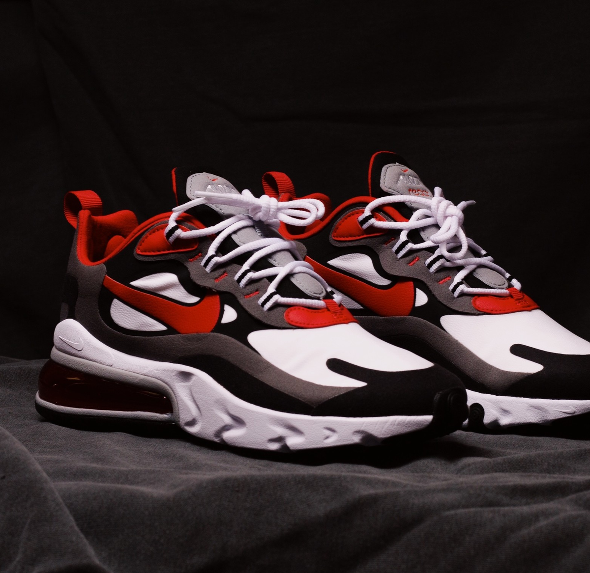 SneakerShouts's tweet photo. PRICE DROP: Nearly 50% OFF + free shipping on the Nike Air Max 270 React "Black Red" 

BUY HERE: https://t.co/Yf86oKNnSc https://t.co/SSw3AwJiAt