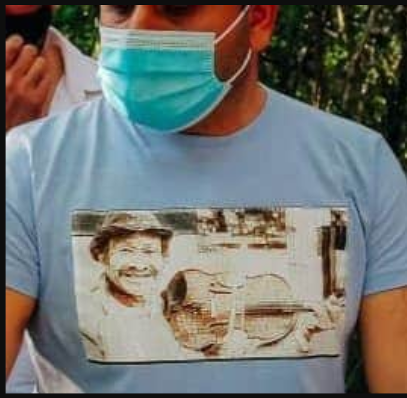 emilysanbria's tweet photo. Amo la remera de mi gober.. @herrerayflia es #Geniolito❤, por la boca de los que deliran con Lacoste🦎😋😋 https://t.co/YPn9JmZDrn