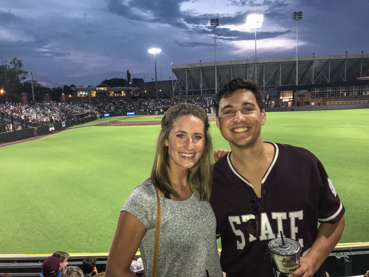 wdrummond17's tweet photo. @Jared_Carrabis Whole squad took over Hawkins field in Nashville for a super regional, plus a rain delay at the Chili’s down the street. Vandy &amp; Mississippi State traded walk-off bombs in the first two games, then an extra inning rubber game to win the series. https://t.co/5nZzBBhNhl