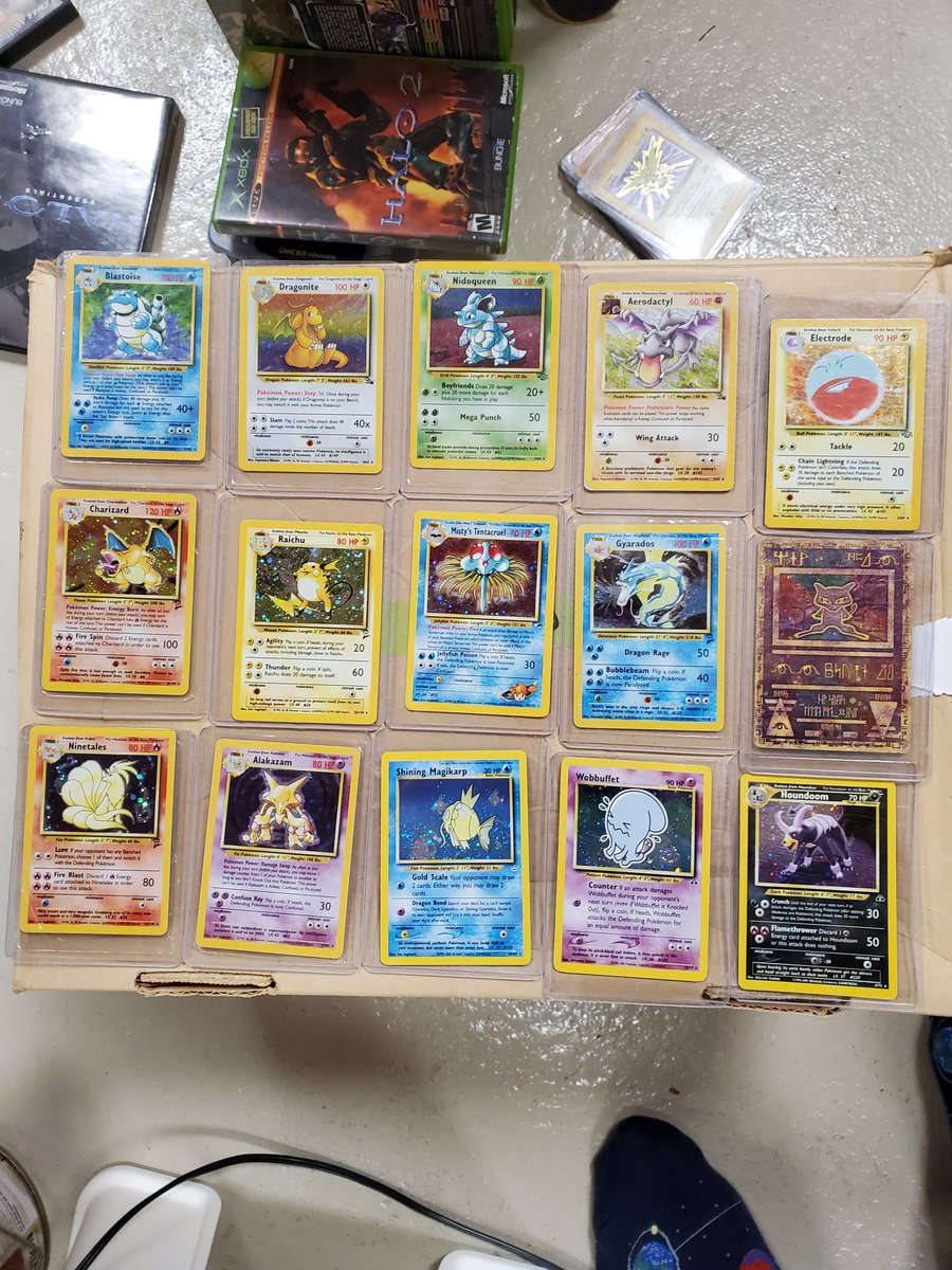 xQc's tweet photo. SOME OF MY CHILDHOOD MEMORIES https://t.co/BQYKM3gR71