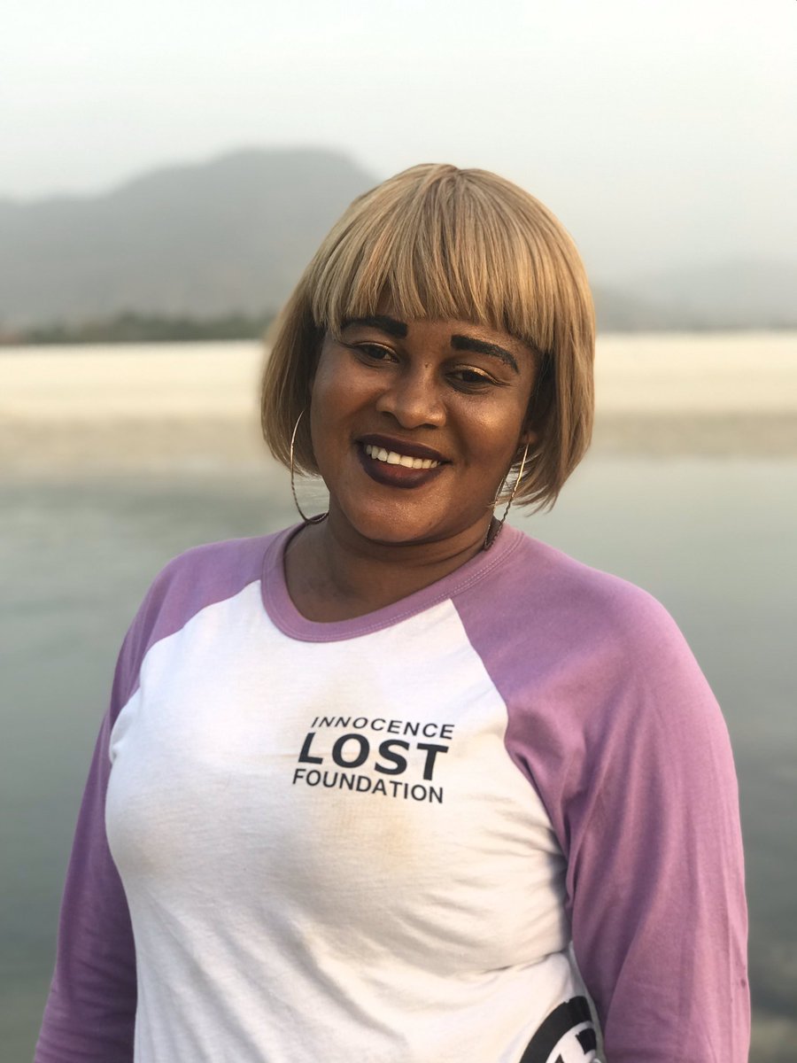Foundation_IL's tweet photo. Our beautiful sister Hawa modeling for @Foundation_IL in Sierra Leone 💜
https://t.co/w5U57fCiOC

#SierraLeone #Salone #ThisisSierraLeone #MamaAfrica #travel #WestAfrica #love #travelAfrica
#landthatwelove #mamaSalone
#Salonepride #sweetSalone #Freetown #africanpride #beach https://t.co/0DijW2bfTX