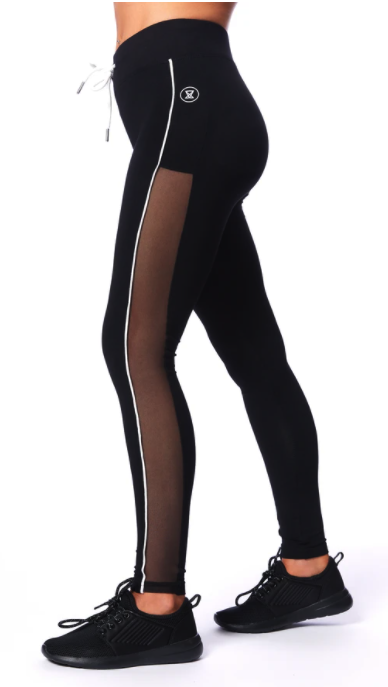 RingWalkUK's tweet photo. Ladies gym wear at https://t.co/iR8MLIxf9h many brands on offer #boxing #mma #judo #bjj #karate #thaiboxing #gym #workout #fitness #gymgirl #gymmotivation #workoutmotivation #FitnessModel #Fitnessgirls #running #ladies #ladieswithbooty #women #girl #jogging #womensfashion https://t.co/8vxzfBkfp2