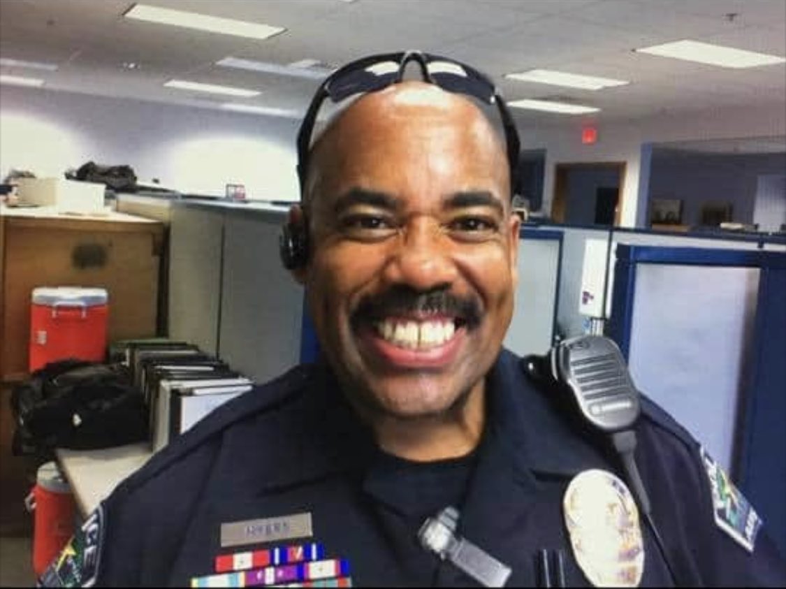 APROA01's tweet photo. With great sadness and a heavy heart, we announce the loss of APD Retiree Todd Myers this afternoon. We send our heartfelt condolences to the Myers Family. He will be missed greatly by everyone who knew or worked with him. https://t.co/42SWoqmKjf