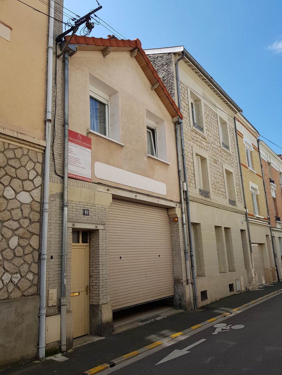 mgarchi's tweet photo. Surélévation d'une maison dans le centre de Reims - ossature bois - bardage métallique 

#agencegeoffroyarchitectes #architectes #architecture #surélévation #reims #marne #entreprisegarnier #charpentiersdumassif https://t.co/GJJa9Xq8pg