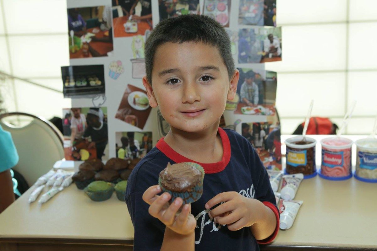 YOUevanston's tweet photo. Under more typical circumstances,  Y.O.U. would host our annual Summer Showcase this month. This is always a terrific opportunity for youth to share projects and activities from summer programming. Here are some highlights from past Summer Showcases! #throwbackthursday https://t.co/oA0dhMPqP9