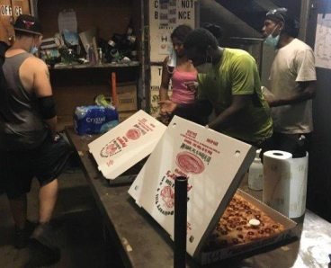 Empire0736's tweet photo. Check out this pizza party recognition for the Buffalo Night Sort! https://t.co/H1YIaLA3Km