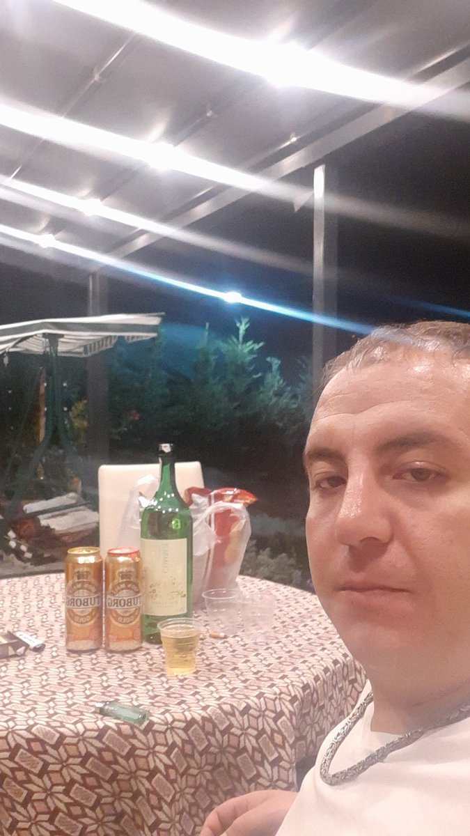 beeLer0z's tweet photo. #keyfe #keder #bi #hayat #varmı #dahası https://t.co/rstjtgVTlY