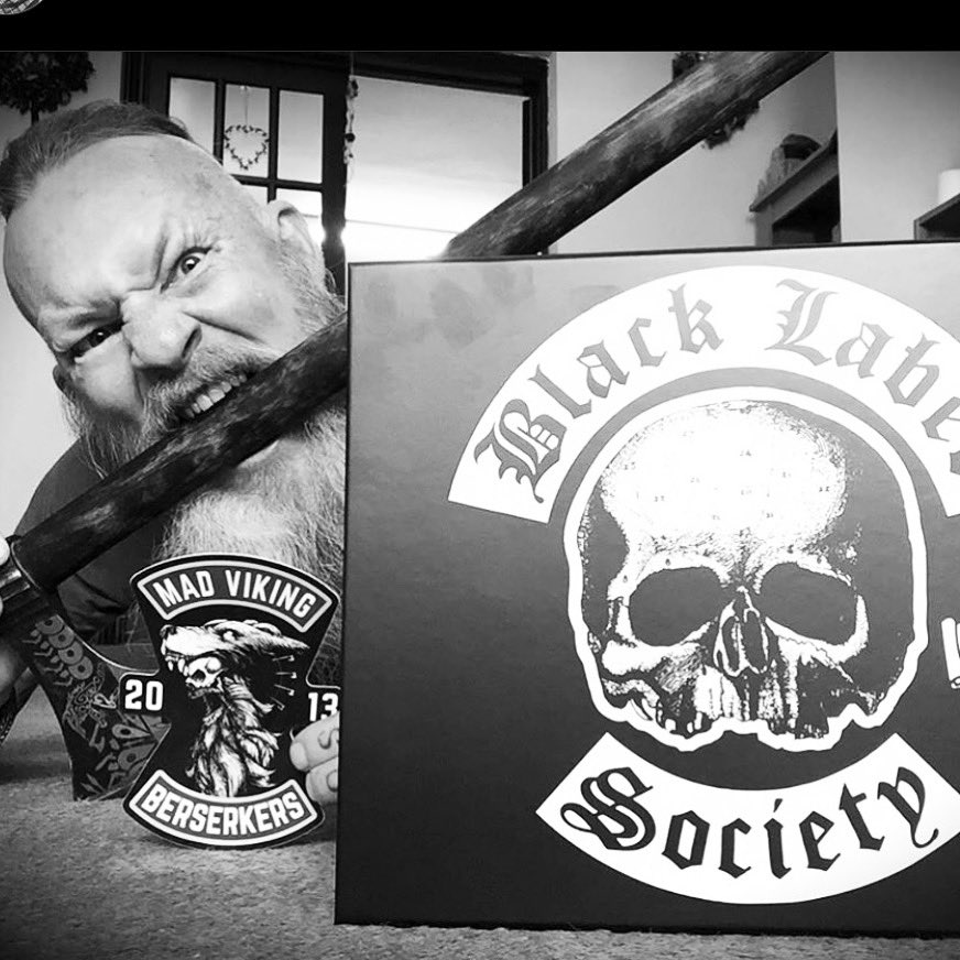 madviking_beard's tweet image. #blacklabelsociety #beardkit @ZakkWyldeBLS #livebytheaxe #berserkers #odinsbeard #valhalla