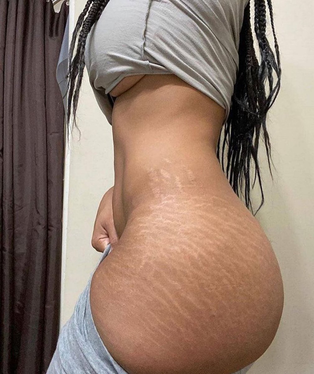 NegrosRs's tweet photo. o corpo de uma mulher é uma verdadeira obra de arte. https://t.co/gGycDYVHFf