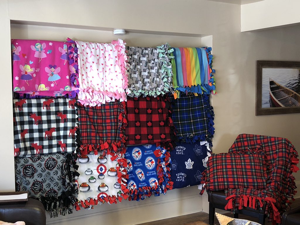 Cuddles_4Cancer's tweet photo. So grateful to the hundreds of volunteers of all ages who have helped us make Cuddle blankets ๐ #CelebratingEightYears #CuddlesForCancer #7000CuddleBlankets #45CountriesWorldwide #YoureNeverTooYoungToMakeADifference #EveryoneDeservesACuddle @FaithIDickinson https://t.co/Iq2LjLQsRc