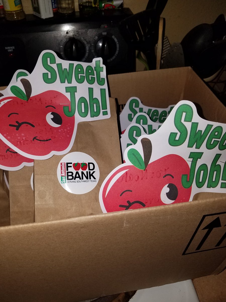 Safoutin73's tweet photo. Thanks to the SA Food Bank for speaking to our 4th & 5th grade Project School kids online about fighting hunger in San Antonio. Thanks especially to Destiny Stivers! They learned a lot and also are receiving some stickers, seeds, and bracelets from the SAFB. #NISDsummerlearning https://t.co/SAug5CVSmB