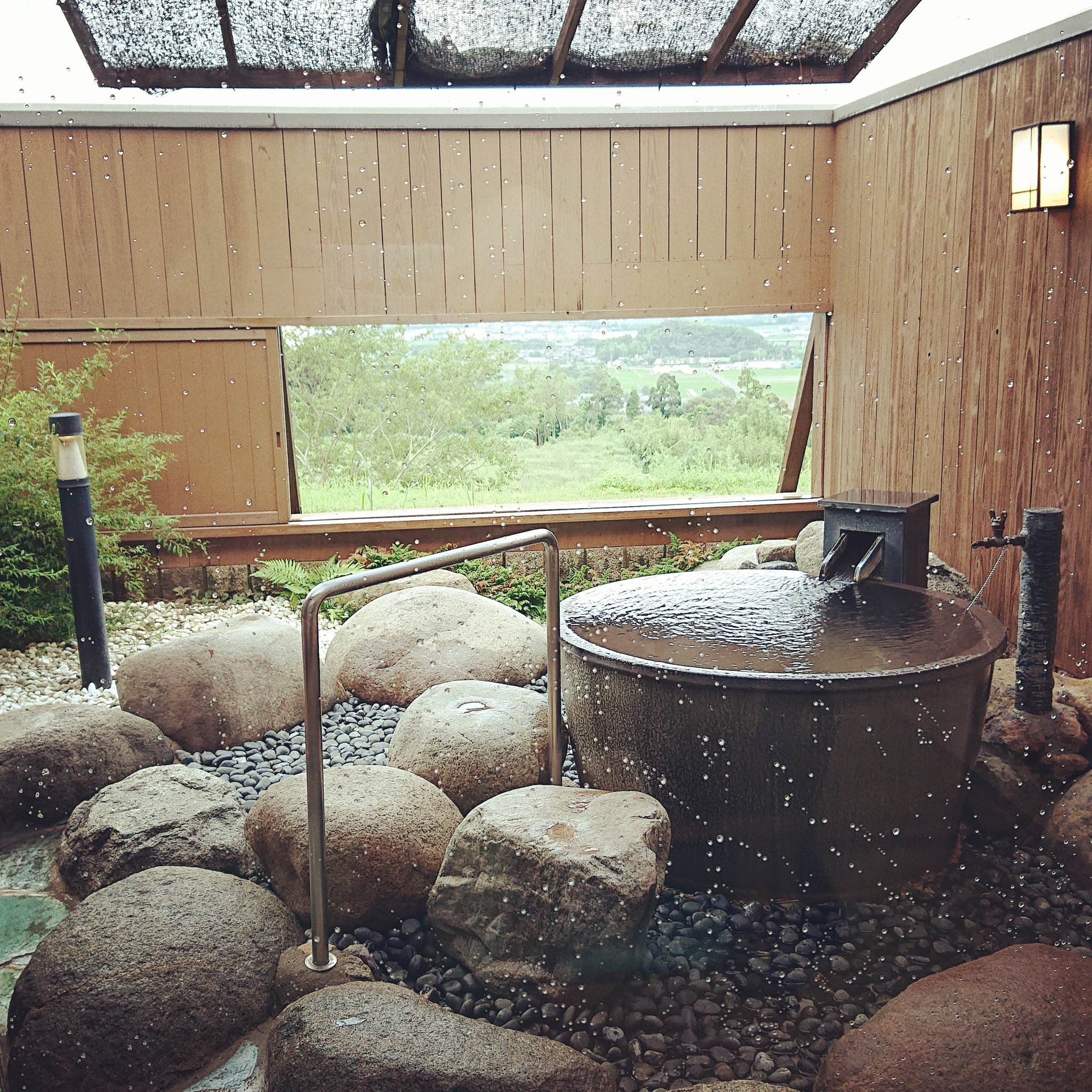 Twitter এ 山茶花の湯 公式 家族風呂 落ち着いた空間 1時間00円 入浴料です 山茶花の湯 日帰り温泉 家族風呂 落ち着いた空間 大雨 雷 お越しの際は気を付けてお越し下さい Twitter Instagram フォローお願いします Smile Saga Sazankanoyu