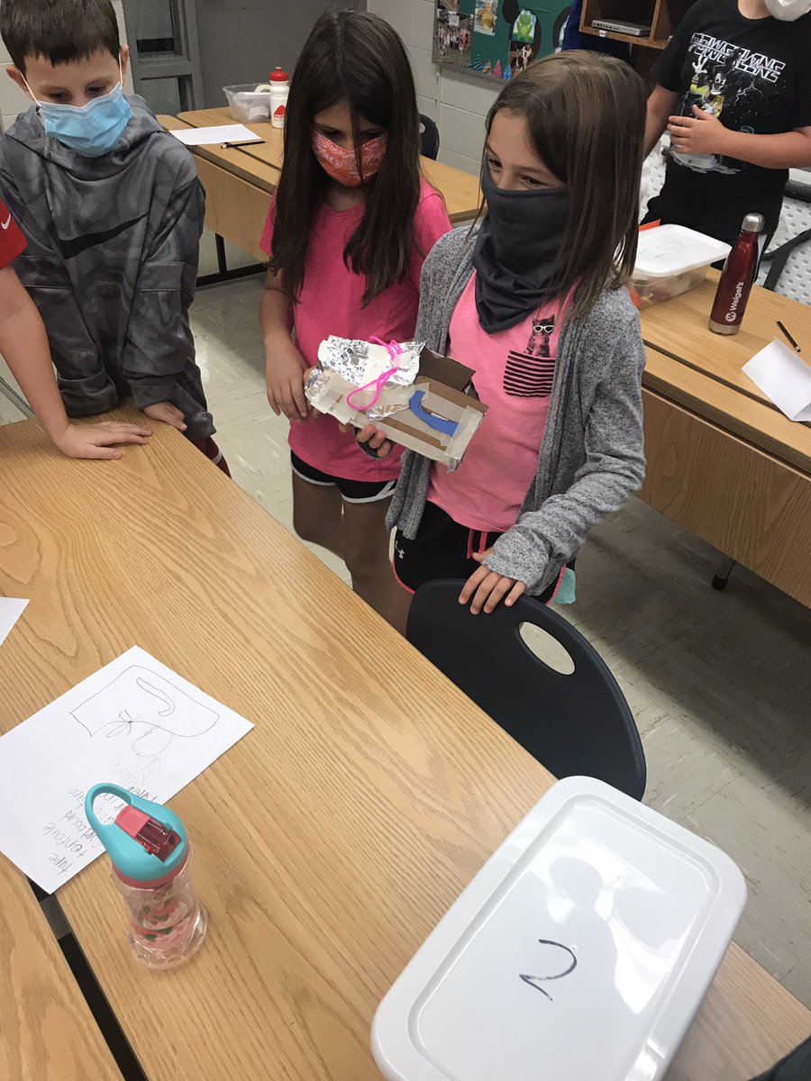 Coopers_Class's tweet image. After learning about how to improve a shoe, students created a new and improved shoe! #whatistechnology @kcs_stem