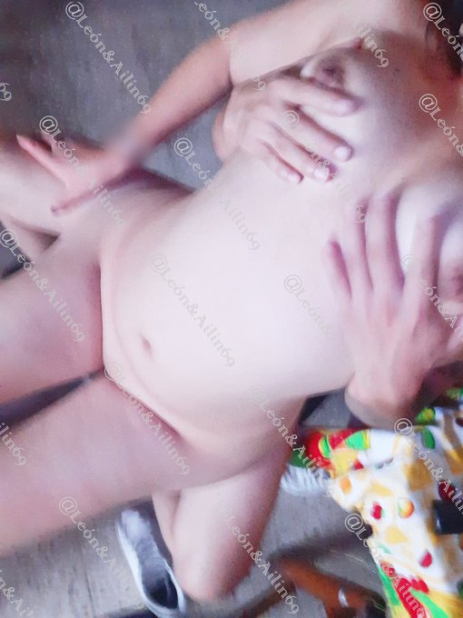 Compartir nuestra sexualidad con ustedes es un extasis, le ponemos un toque de placer a la relaci&oacute;n,<a href="/tag/juevesdepiernas"class="tags"><span>#juevesdepiernas</span></a><a href="/tag/juevesdeganarseguidores"class="tags"><span>#juevesdeganarseguidores</span></a><a href="/tag/cornudo"class="tags"><span>#cornudo</span></a>