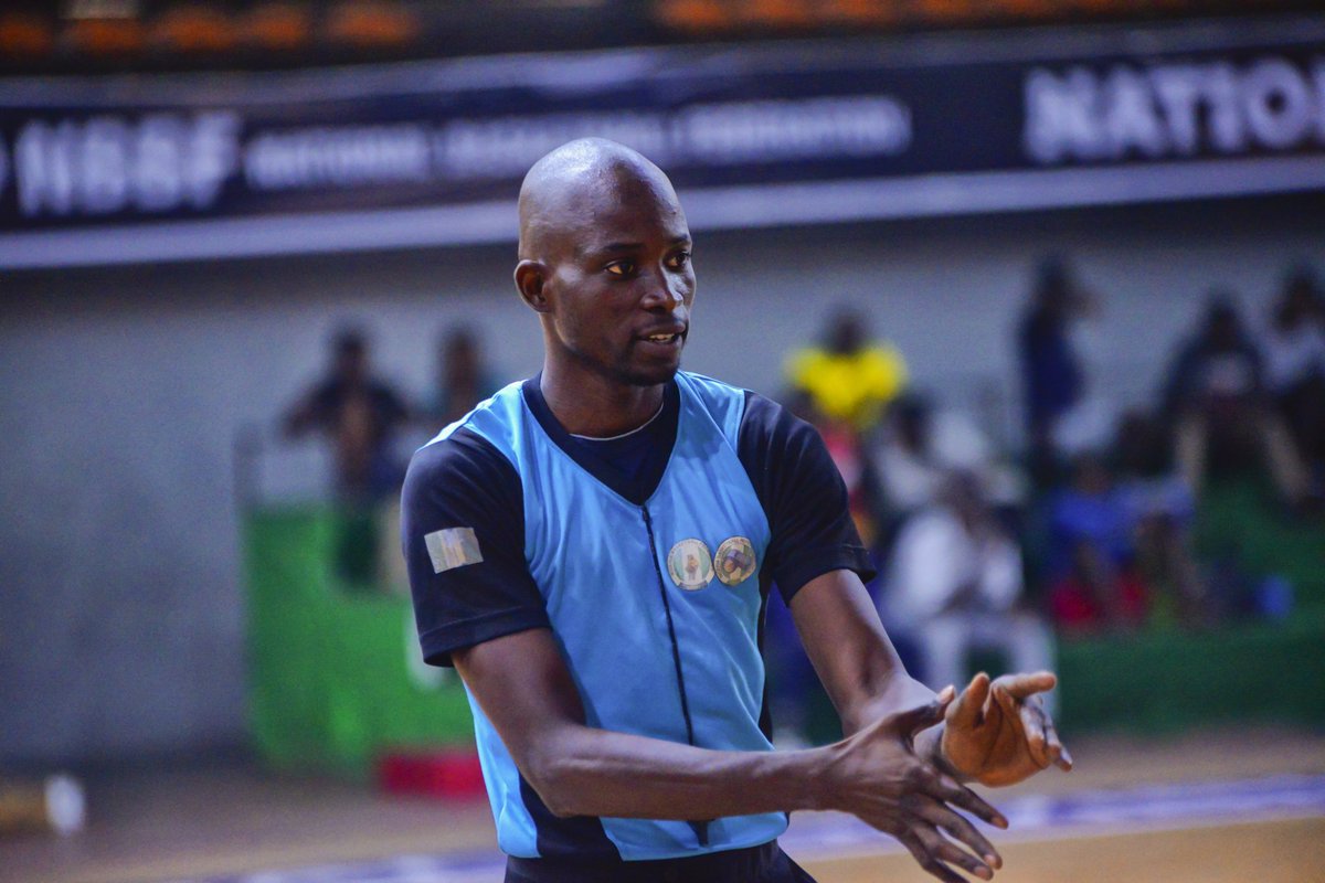 RiversHoopers's tweet photo. The management and staff of Rivers Hoopers is deeply saddened by the loss of one of Nigeria's vibrant referees, Razak Okedeyi. We would like to extend our heartfelt condolences to the Nigerian Basketball Referees Council and the Nigeria Basketball fraternity. https://t.co/PZ8DSMolfP