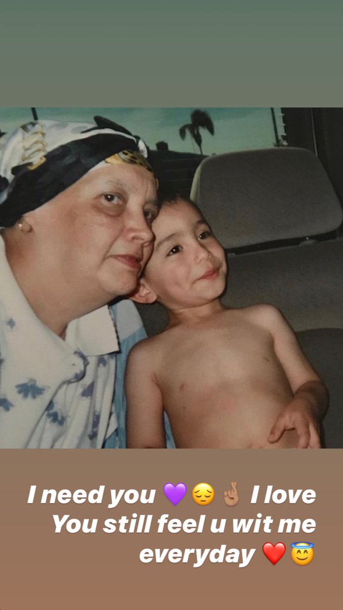 jaedooit's tweet photo. Love you granny 💜 I think about you everyday 😇 fuck cancer https://t.co/6aAtmBuhnn