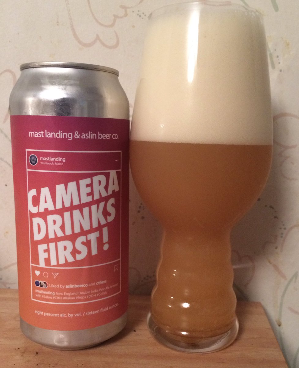 thebrureview's tweet photo. @cbc_newton excellent #IPA with #sabrohops and #rakauhops.
#coconut, #stonefruit, very smooth #mouthfeel.#CameraDrinksFirst from a #collab @MastLanding and @Aslin_BeerCo. https://t.co/Ah7IRypZ2F