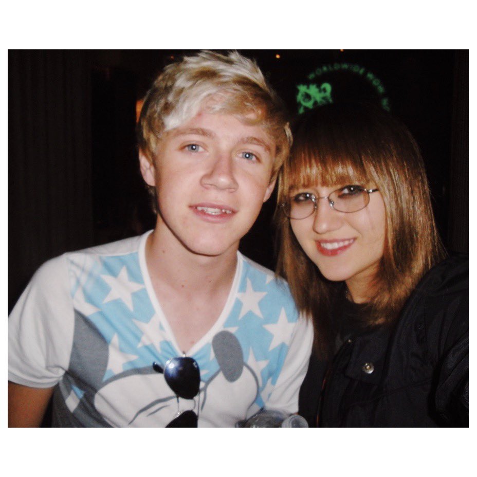 SarahMOnline's tweet image. NIALL @NiallOfficial 😌 u r such a sweet lil bean. Thank u for always making us laugh our asses off. I’ve had so much fun following your career and I still listen to your music with my loved ones. I literally cuddle to your music. lol. #10YearsOf1D #10YearsWithOneDirection