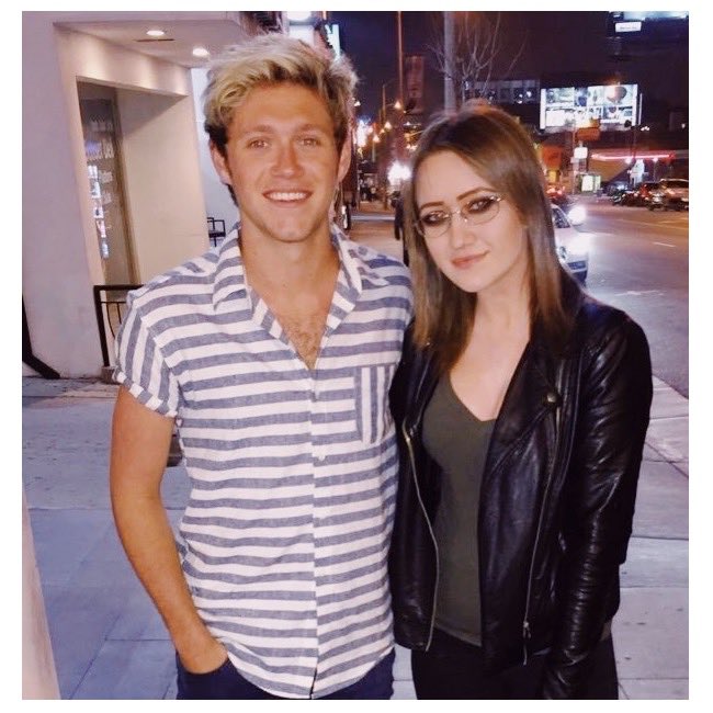 SarahMOnline's tweet image. NIALL @NiallOfficial 😌 u r such a sweet lil bean. Thank u for always making us laugh our asses off. I’ve had so much fun following your career and I still listen to your music with my loved ones. I literally cuddle to your music. lol. #10YearsOf1D #10YearsWithOneDirection