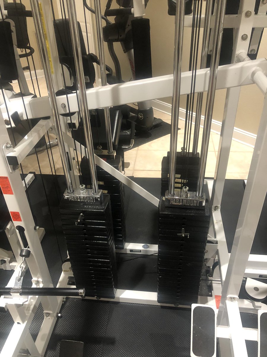 Bigfootsdad11's tweet photo. Gym quality workout set. Barely used. Asking $4000
Dumbbells not included but mats are. https://t.co/ntra6IKsaV