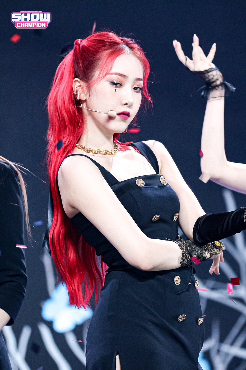 sinb pics 🍎 tweet media