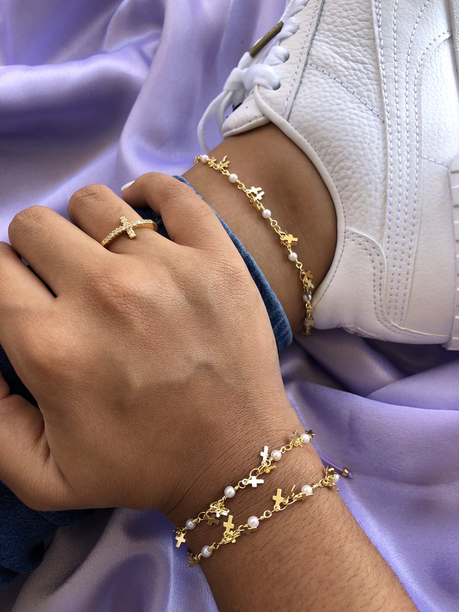 mixmatchcustom's tweet photo. New Jewelry 🤍✨ https://t.co/vrQBBIT6yp
