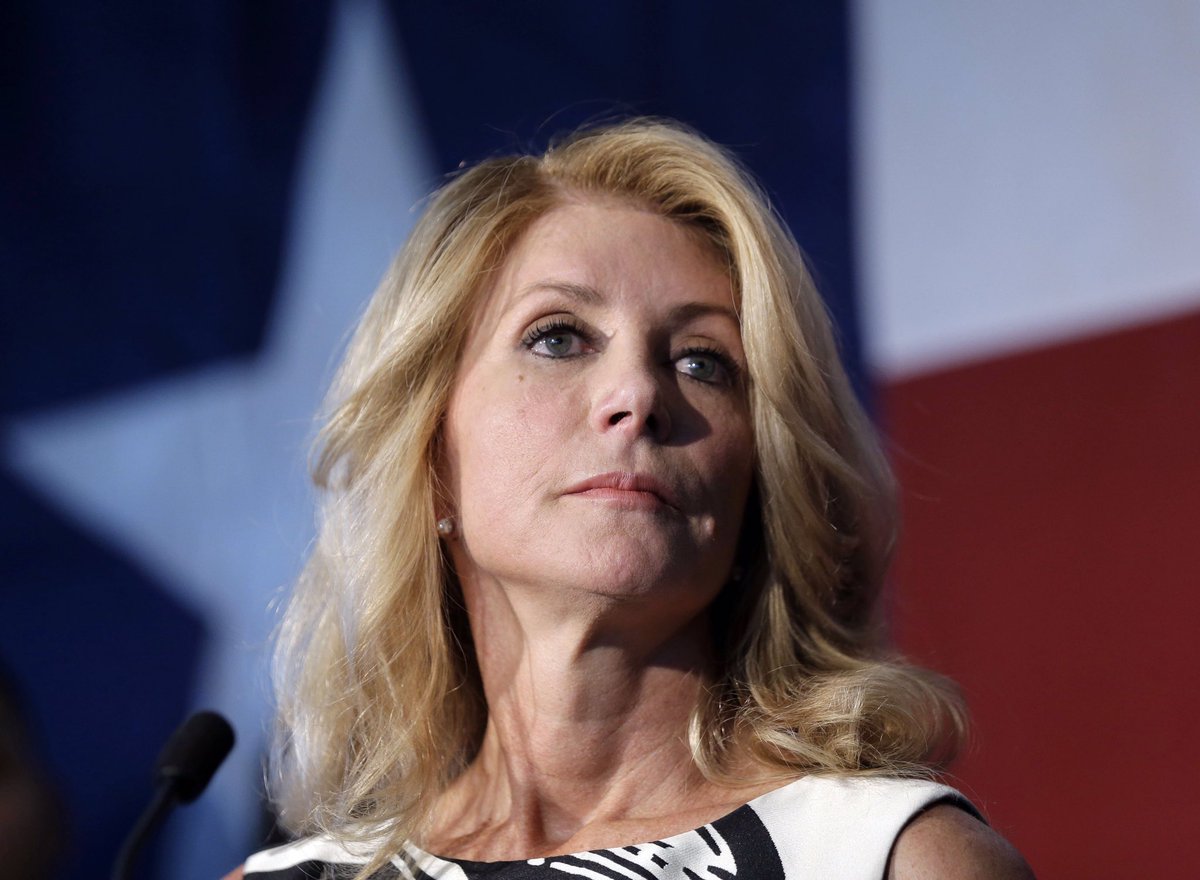 DisavowTrump20's tweet photo. BREAKING: Texas Democrat Wendy Davis is statistically tied with far-right GOP Rep. Chip Roy according to a new poll of the 21st Congressional district rated as one of the most likely to flip in the country. 

RETWEET if you support Davis as she helps turn Texas Blue! https://t.co/kKM9IJ9hAZ