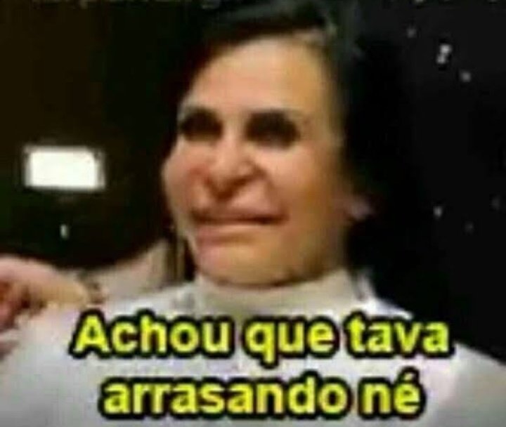 LoucaThread's tweet photo. De tanto eu insistir ela disse "deixa o portão aberto que to chegando" , nos morávamos perto uma da outra então não demorou muito pra que ela chegasse , ela entrou e minha mãe comprimentou ela normalmente e falou que eu tava no quarto https://t.co/moA4iMY6ik