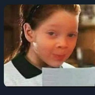 LoucaThread's tweet photo. Até que me surgiu a brilhante ideia , vou ficar pelada na frente dela e ver qual será a reação então me levantei bem plena e comecei a tirar a roupa , Luiza me olhou sem entender nada e perguntou oque eu tava fazendo aí eu soltei um 
- tá calor aqui né? 
Bem safada https://t.co/wMlt0lfyoR