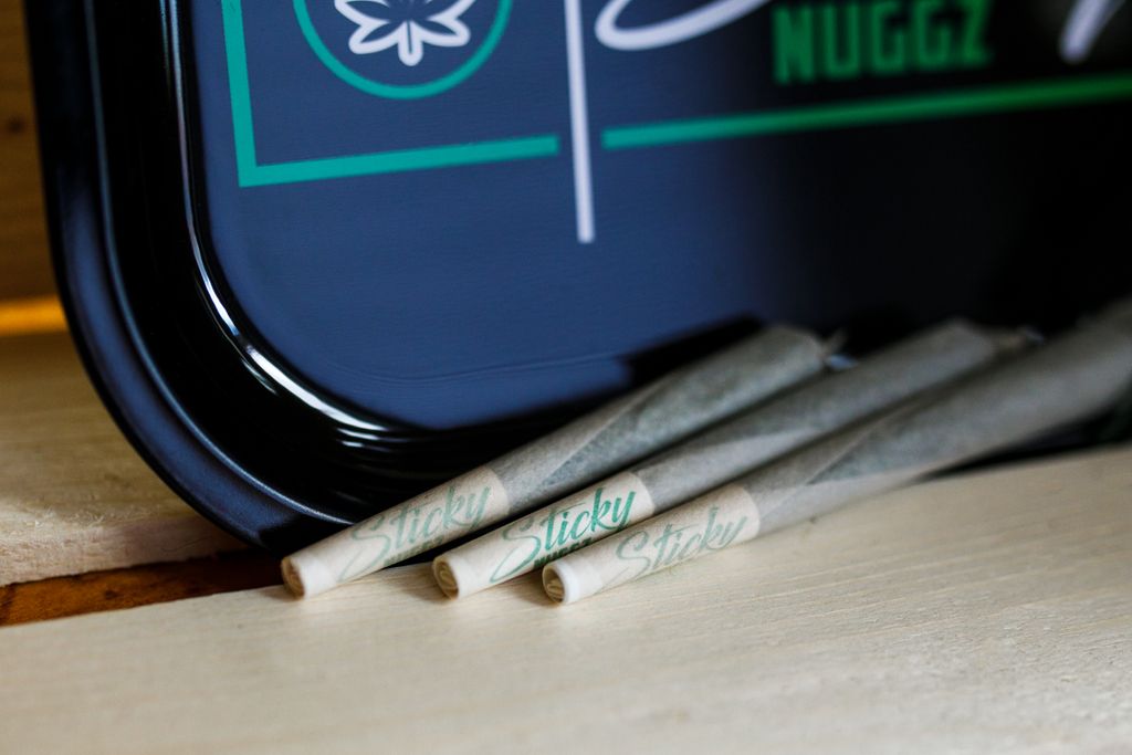 stickynuggzinc's tweet photo. We've got what you need. https://t.co/GH1A2EhLsj
#rollingpapers #stickynuggz #stickynuggzinc https://t.co/DL2WTiOI82