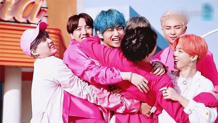 avvoljimin's tweet photo. @_SANSHlNE_ ot7 rosa🥺💗 grazie ancora per l’opportunità 🌸 https://t.co/8NTI4Fl7H1