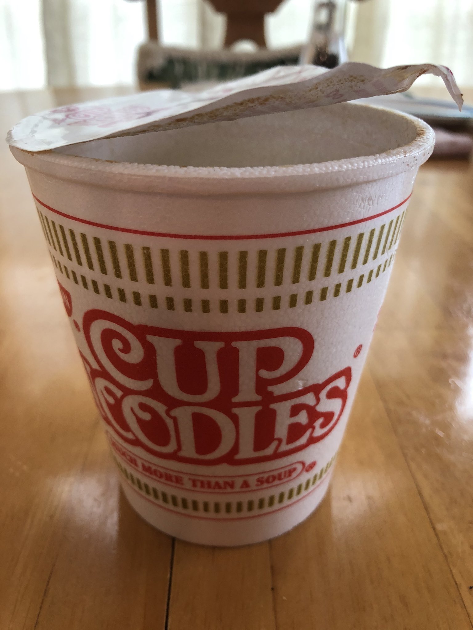Tomotan アメリカのあの不味いカップヌードルが でも食べる なんと劇的に美味しくなってました 一口食べて ちょ おま 祖国の味になっとる って言うてもうた T Co G6ajzwfsan Twitter Tomotan アメリカのあの不味いカップヌードルが でも食べる なんと劇的に美味しくなってました 一口食べて ちょ おま 祖国の味になっとる って言うてもうた T Co G6ajzwfsan Twitter