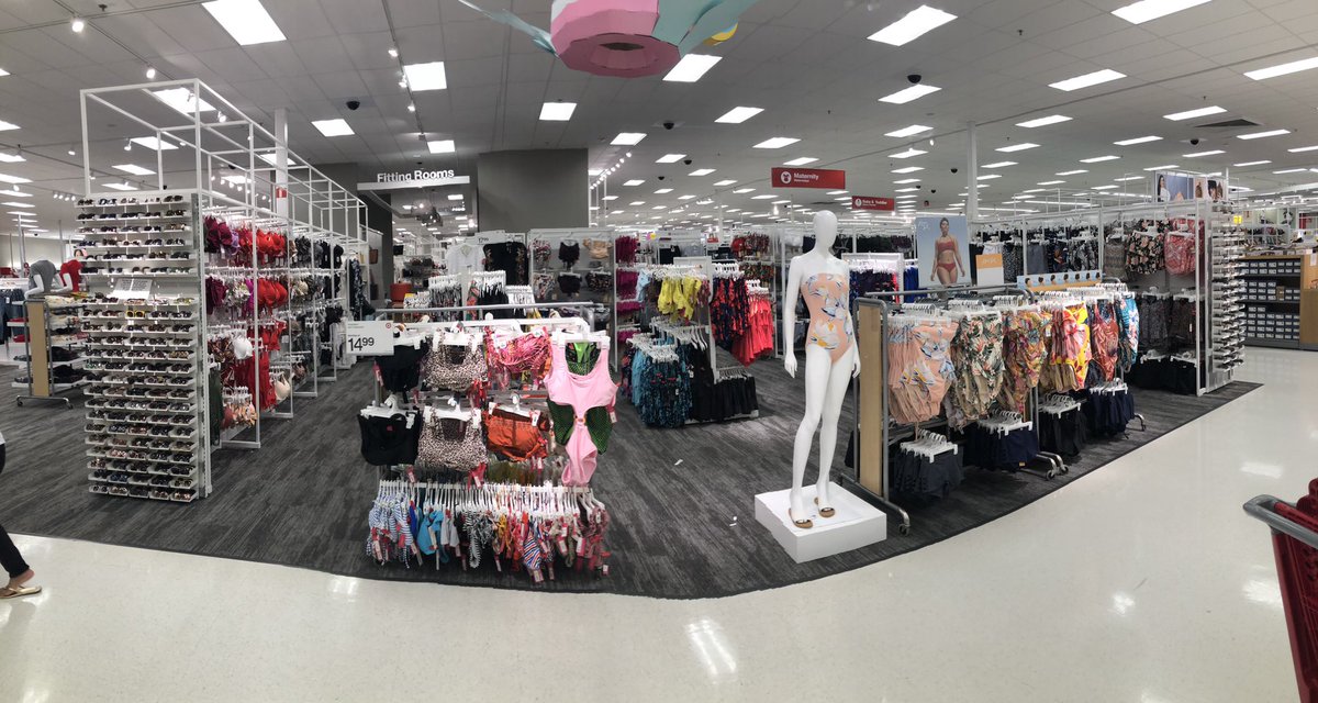 Susanaanguianoi's tweet photo. Proud of my team😍#T1941 @JanaGrounds @nikihcopeland @VisualMiami https://t.co/QrVg20bjtr