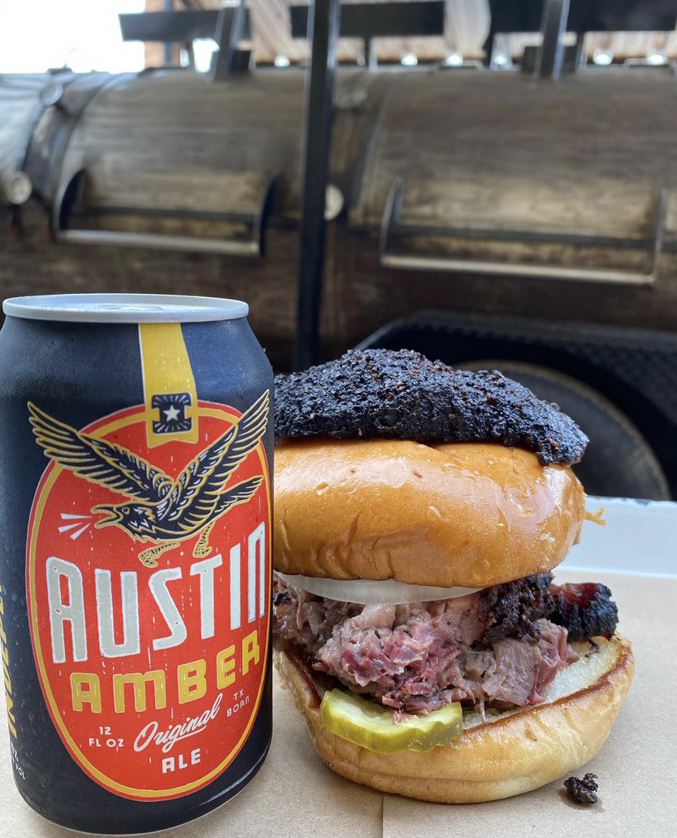 StilesSwitchBBQ's tweet image. #AustinTexas you is HOT! Beer is iced. #FreeAC #StilesSwitchBBQ Curbside ToGo or Dine In. #TexasBBQ #TexasBeer #ATX