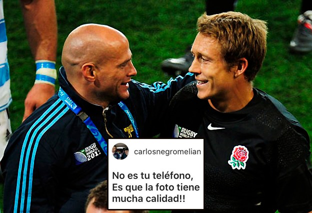 ScrumESPN's tweet photo. "No es tu teléfono, es que la foto tiene mucha calidad", el título que eligió Carlos #Melian para este abrazo entre Felipe #Contepomi y Jonny #Wilkinson. 🏉⭐👏
#SeParteDeScrum https://t.co/qPPtkZlWva