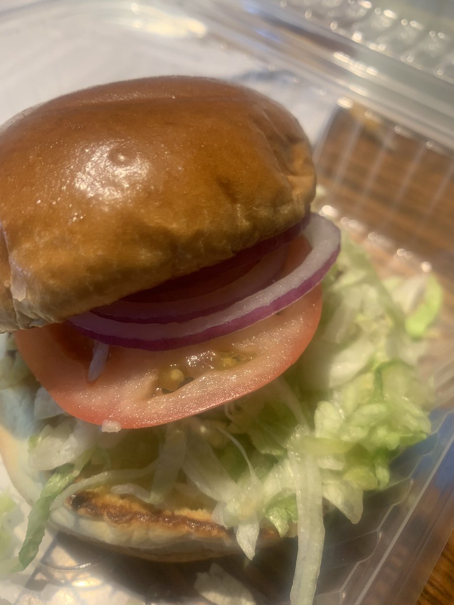 CCathes3's tweet photo. Only in Moval would your cook make you a meatless burger 😂I’m not even on a diet 😊 https://t.co/WyLbqK8G5u