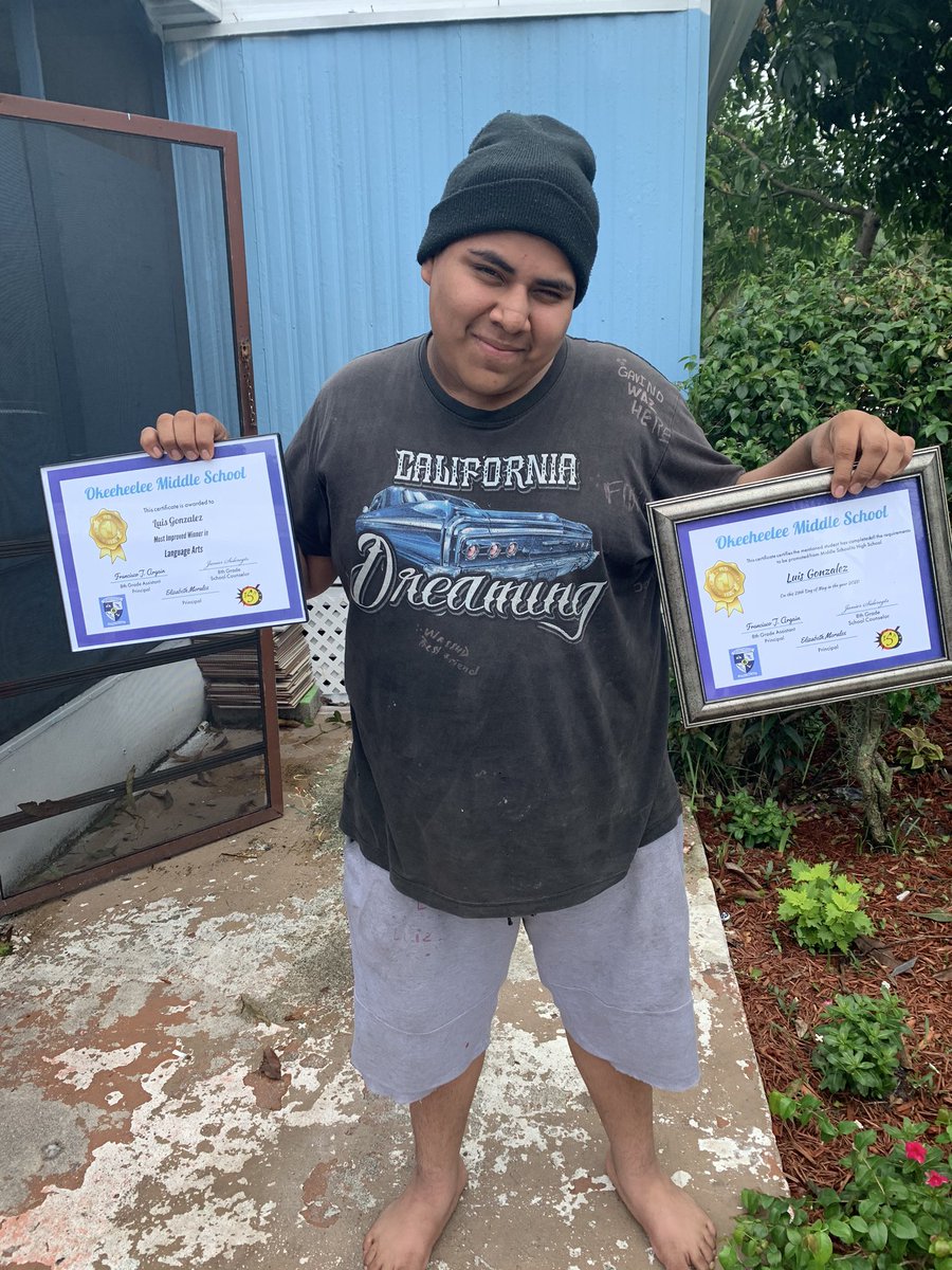FranciscoArgain's tweet photo. And that’s a wrap! All 508 8th graders from Okeeheelee Middle School earned enough credits to move on to high school! I’m so proud of the class of 2020! #wedidit #proudAP @okeeheeleems @pbcsd Class of 2023, are you ready for me? https://t.co/m5xZyMbhwv