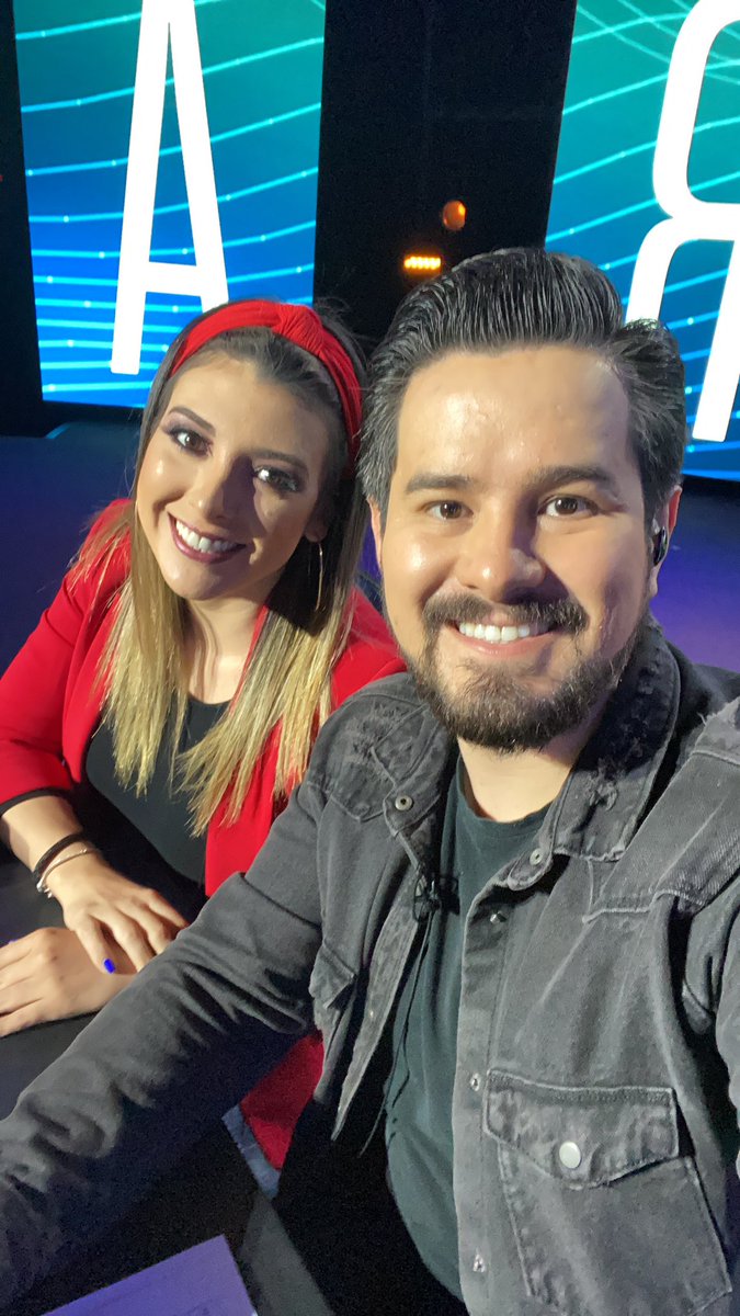 alehluna's tweet photo. Ya estamos por comenzar ensancha2020 desde donde nos ven?? Los leo usemos el hashtag #Ensancha2020 https://t.co/AnPARkAmab