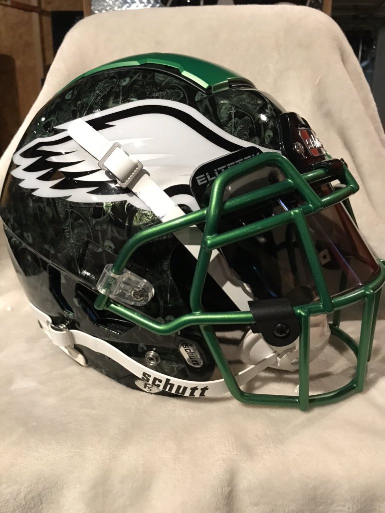 doz_oswald's tweet photo. @terrellowens Would love to get your signature on one of the hydros i made. T-O, T-O, T-O, T-O https://t.co/xyrCelmxxC