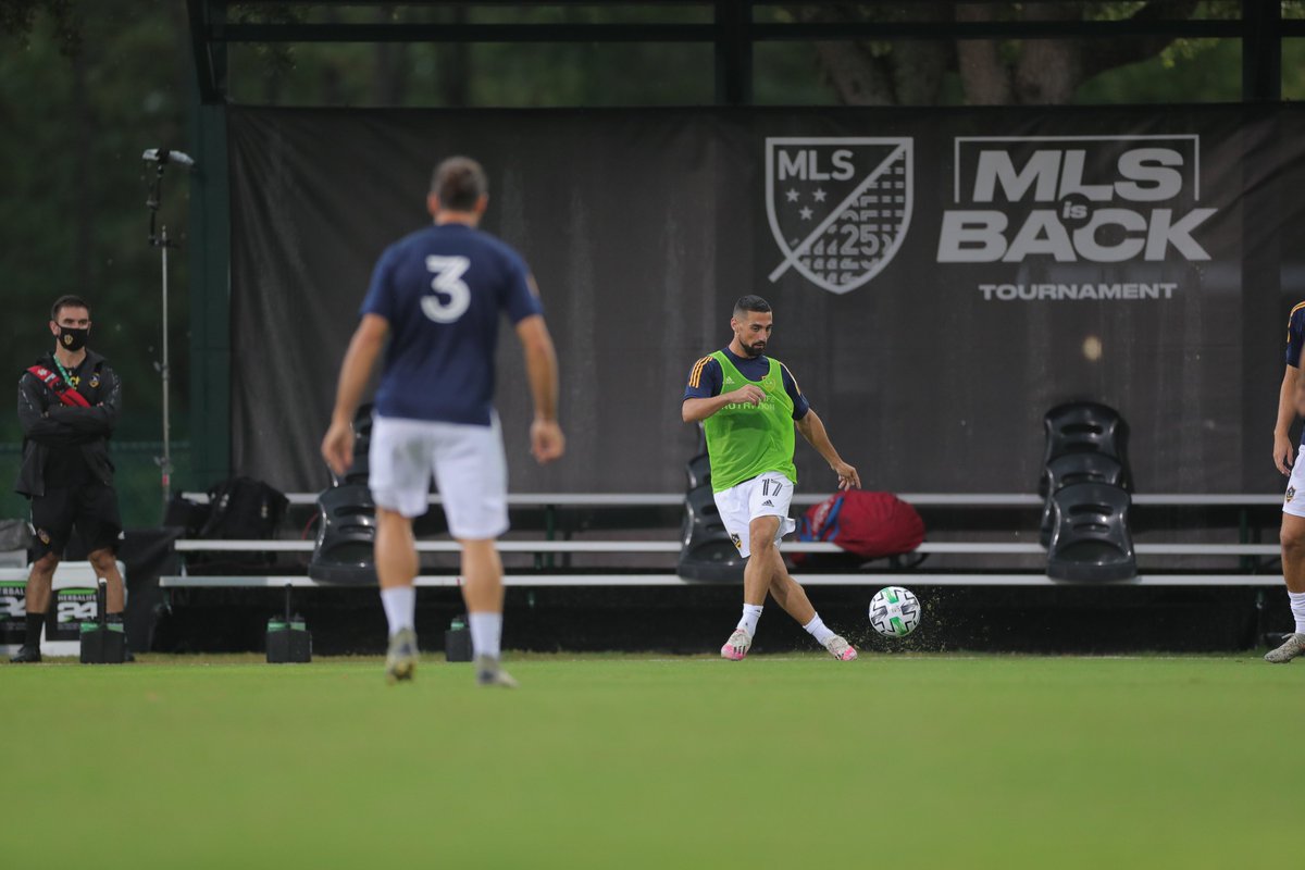 LAGalaxy's tweet photo. Almost time ‼️ https://t.co/xY2rvTynzx