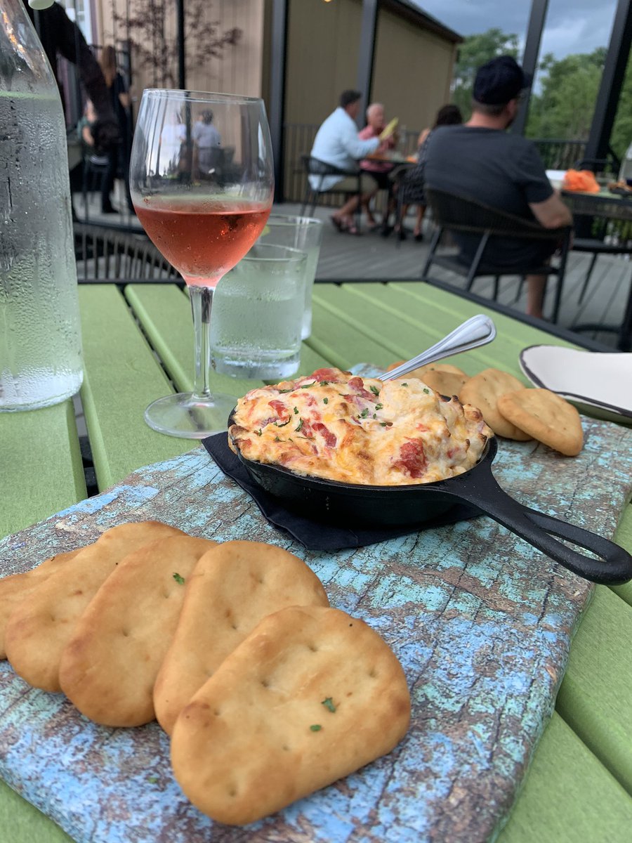 VisitMercerCoPA's tweet photo. Talbot's Taproom & Terrace in #MercerPA is an experience... from the atmosphere to the food!!!
#Staycation stop for sure!!
π¦ dip belowπ TalbotsTaproom&Terrace https://t.co/jCRUGZItVS