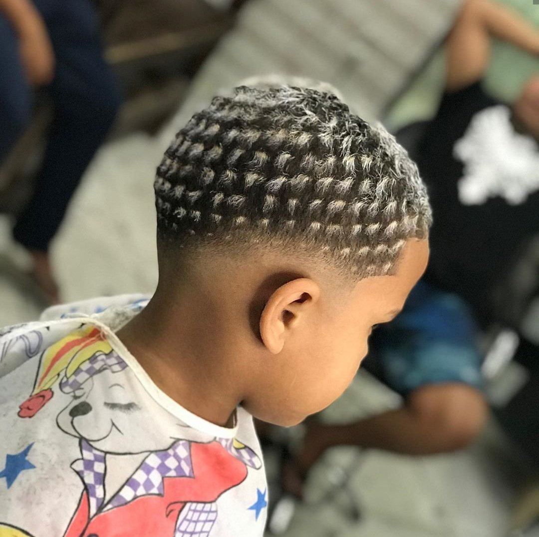 divulgaCort's tweet photo. Reflexo kids 📏💈🔝 https://t.co/oWNneCvlw1