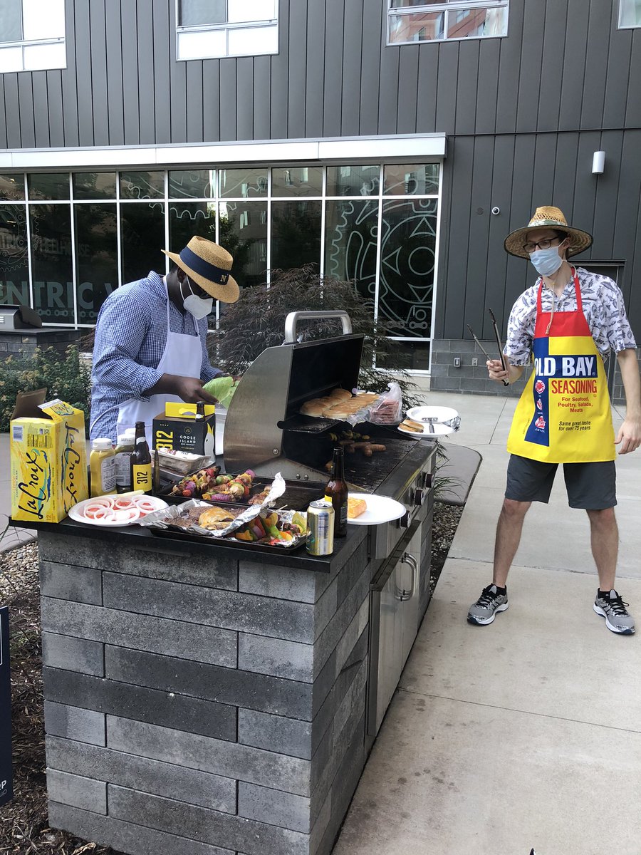 CCF_IMCHIEFS's tweet photo. #FRAMEA kicking the year off with a cookout #STJBestTJ #ThoseHats @FarwatiMedhat @JennaCarsonMD @Adeola_I1 @CheesyMcBreezy @abbyCCim @CoryChevalier Physical distance does not mean social distance #Friends https://t.co/IFsRDX8jnU