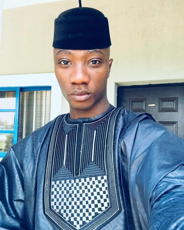 xeyons's tweet photo. Happy Birthday @salz_z . If I begin explain hw far we don come, the thread no go finish.

My PADI....
#HappyBirthdаy
#explosivesexpert https://t.co/giPk9Aar2M