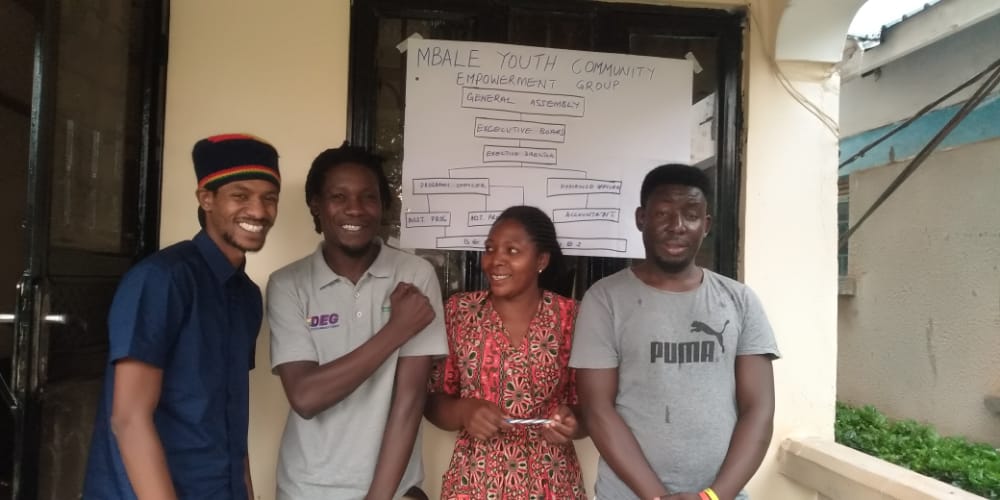 WomenWithAMiss1's tweet photo. Glad to be hosting members of Mbale Youth Community Empowerment Group (PWUIDS grassroot organization in Mbale) for a meeting in regard to strengthening their governance and leadership structures

#InstitutionalCapacityBuilding
@OpenSocietyEA https://t.co/pL8ctKhTzb