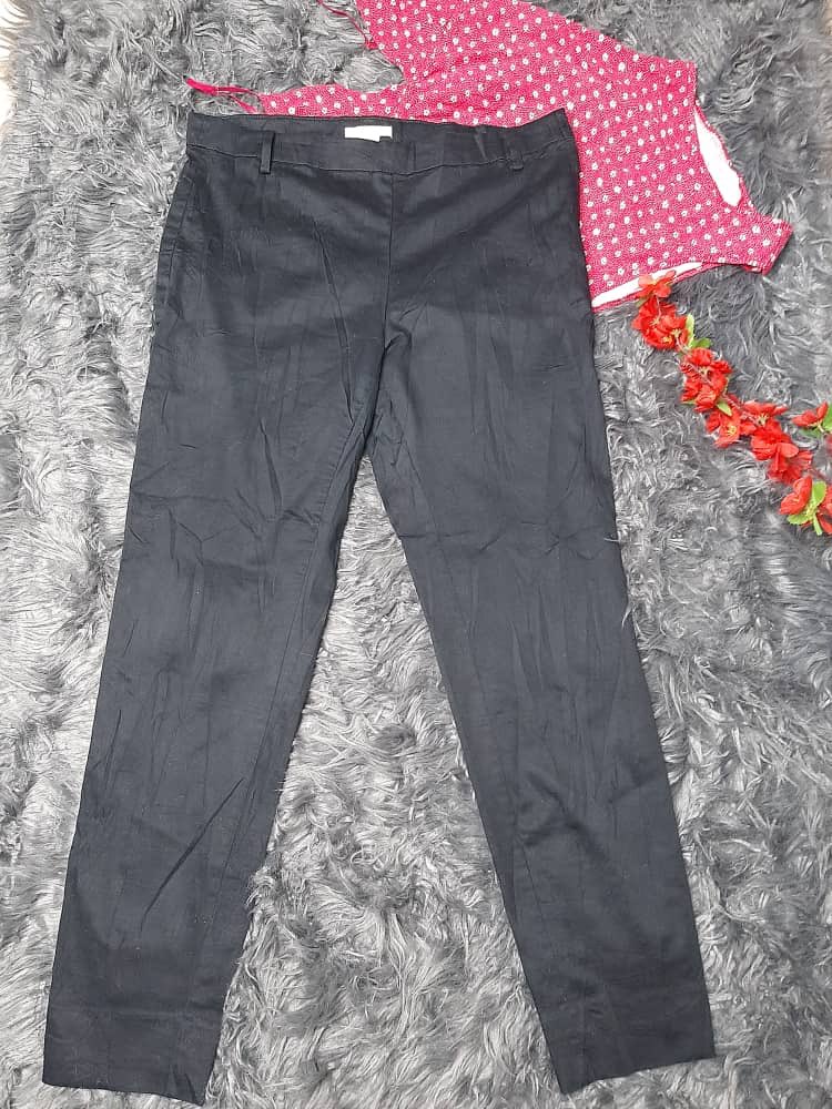 thriftbygigi's tweet photo. Guyysss. Hot New arrivals on Denim Jeans and Plain Pants. All going for 2k only. 🔥🔥🔥🔥 https://t.co/6VTvkXC2kG