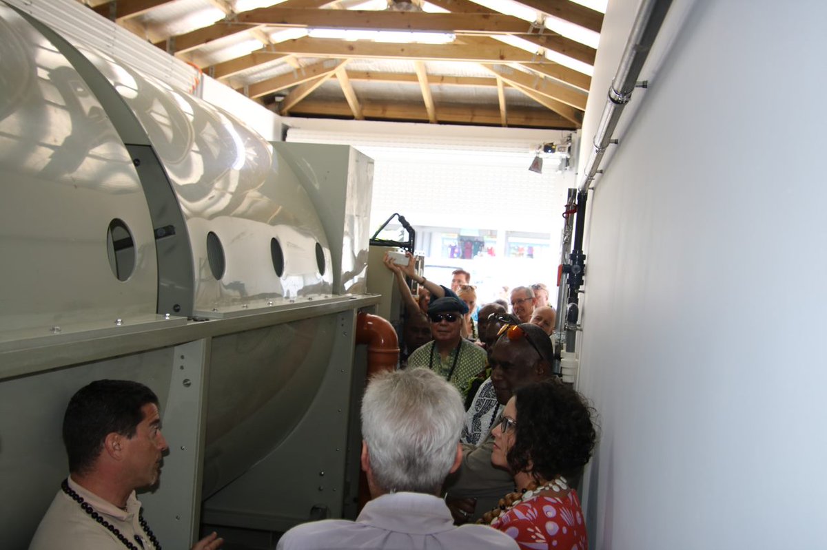 unwomenpacific's tweet photo. #Women vendors were consulted in the design phase of the market upgrade, contributing to a safer, #resilient, accessible &amp; hygienic market #environment. The Port Vila market upgrade began in July 2019. More: https://t.co/lkA65GExou 2/3 https://t.co/NQijn9qFmK