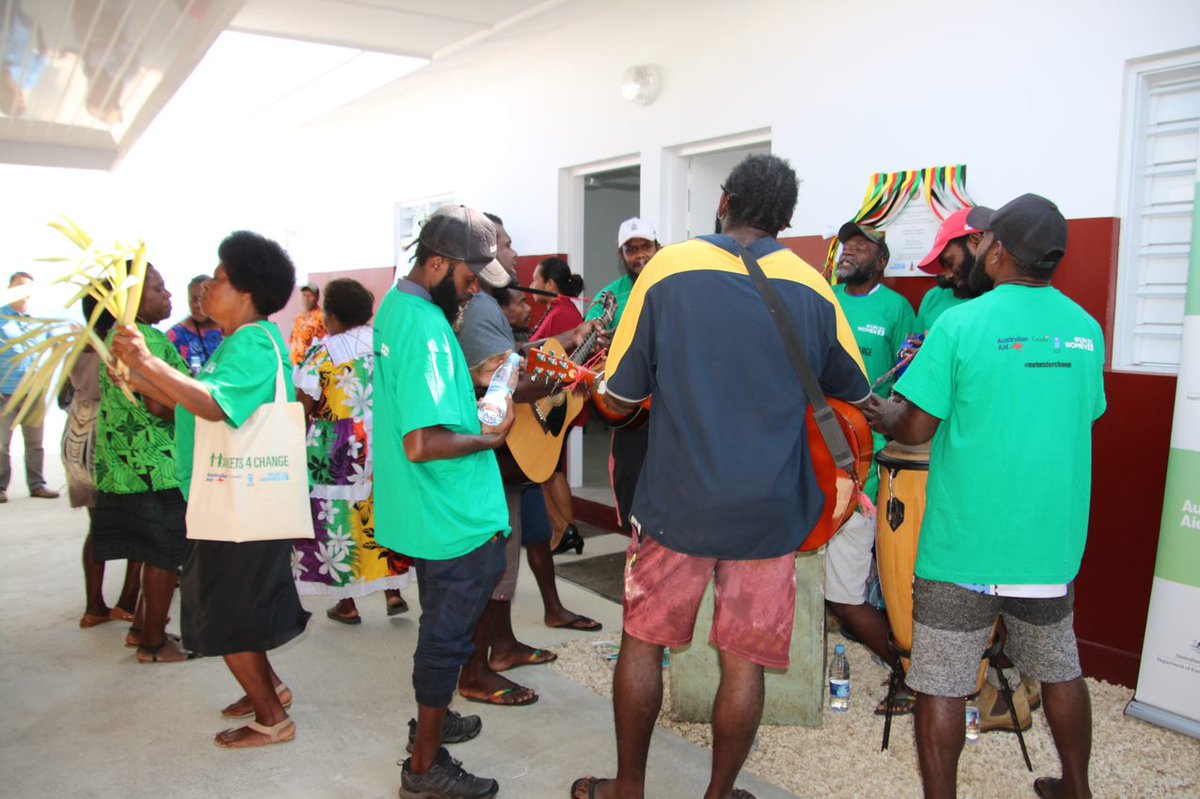 unwomenpacific's tweet photo. Congrats #Vanuatu! whose independence celebration this week includes the official opening of the renovated #PortVila Market by Deputy Prime Minister &amp; Minister of Internal Affairs Hon. Alatoi Ishmael Kalsakau, made possible through @dfat support. https://t.co/lkA65GExou 1/3 https://t.co/KHYOW26FMF