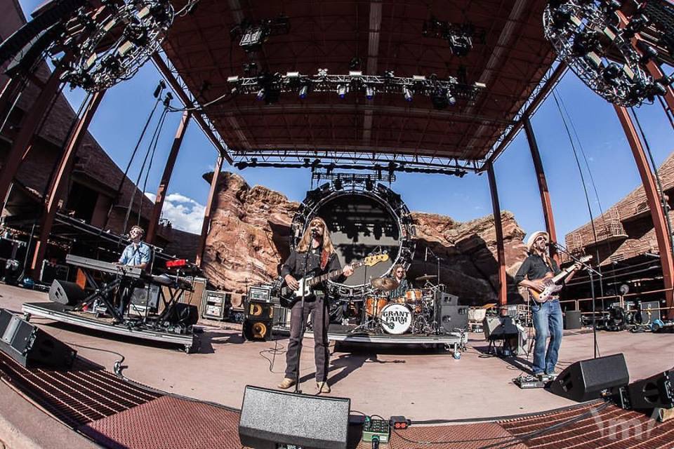 Three Years ago today. Who was at this show? <a href="/SCI_Official/">The String Cheese Incident</a> <a href="/RedRocksCO/">Red Rocks Park & Amphitheatre</a> 
📸 <a href="/mitchkline/">mitchkline</a> 
#RedRocks #StringCheeseIncident #CosmicAmericana #Farmily