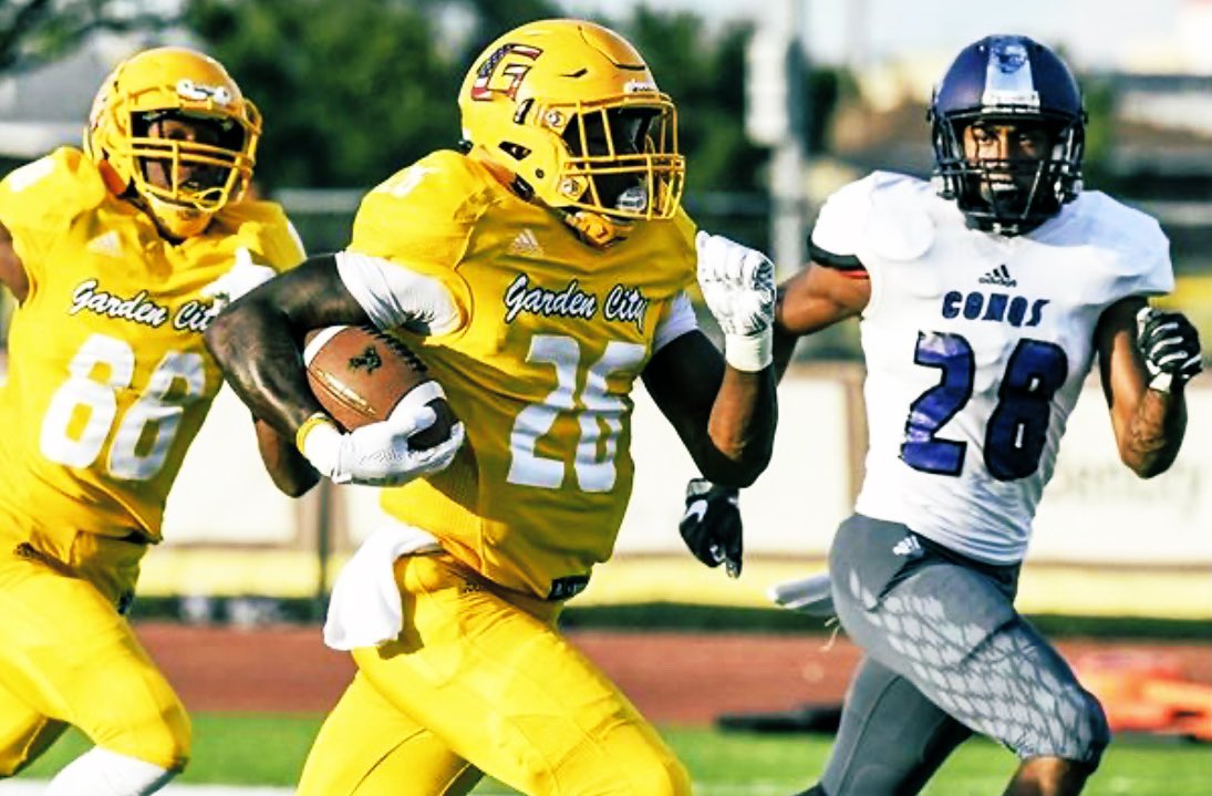 Blessed to have received my first offer from Garden City CC!!                                  
🟤🟤
Thank you!

<a href="/Coach_Cheatwood/">Aaron Cheatwood</a>